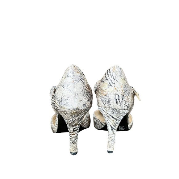 J.Renee Textured Gold Foil Detailed Heels w Crystal Adorned Buckle - Picture 7 of 10